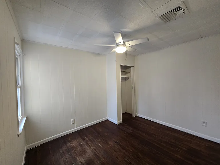 130 S Broadway #130 — Photo 12