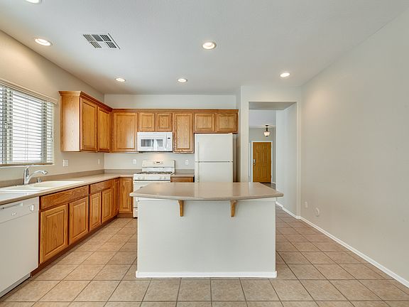 3rd image of 8452 W Alyssa Ln