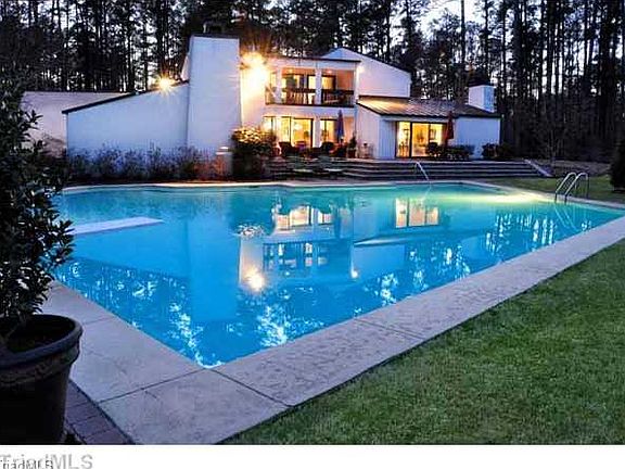 2nd image of 482 Biscoe Rd