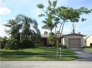 8711 SW 200th Ter, Cutler Bay, FL 33189