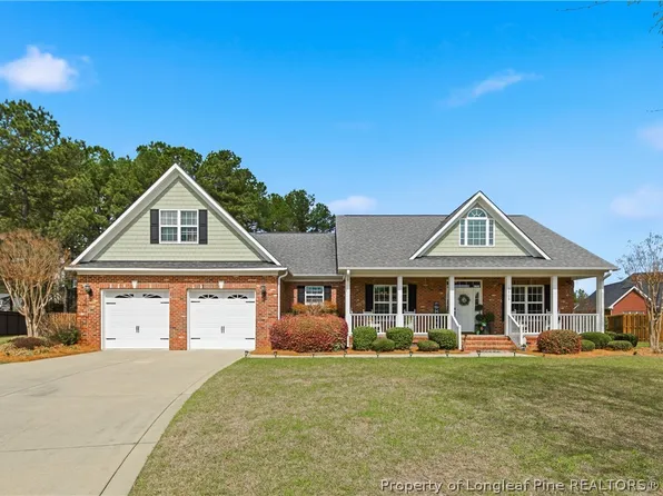 3808 Doon Valley Dr, Fayetteville, NC 28306