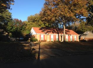 2221 Burfordi Ln, Germantown, TN 38138