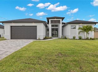 2203 NE 5th Ter, Cape Coral, FL 33909