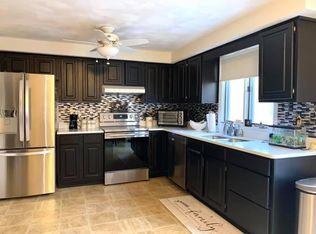 170 S Worcester St APT 2, Norton, MA 02766