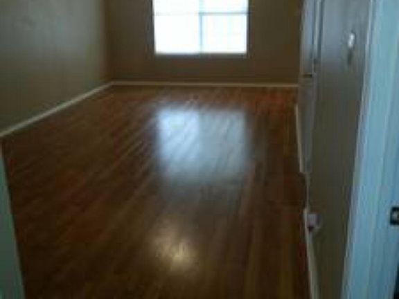 2nd image of 1409 Copper Creek Dr