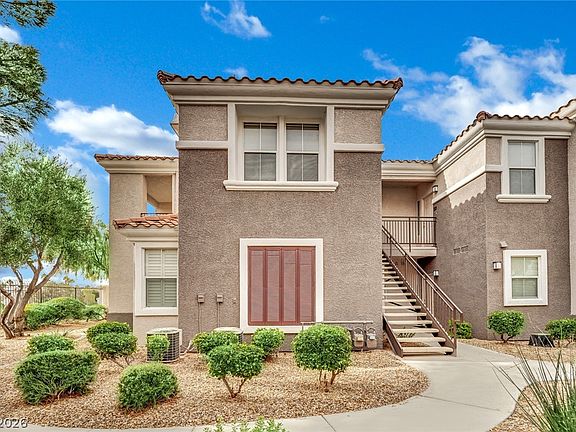 3rd image of 2325 Windmill Pkwy APT 1522