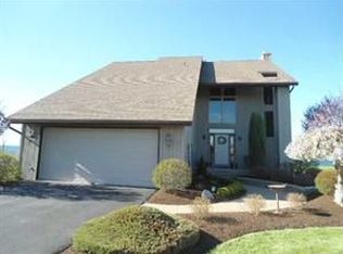 2595 Lake Rd, Ransomville, NY 14131