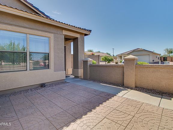 5th image of 901 E GWEN Street
