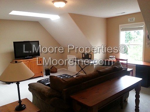 3rd image of 13698 SW Aerie Dr
