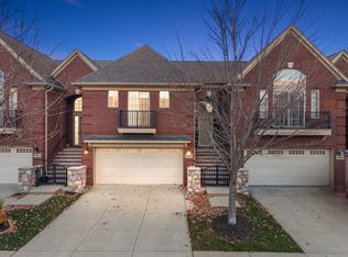 45877 Dutton Dr, Macomb, MI 48044