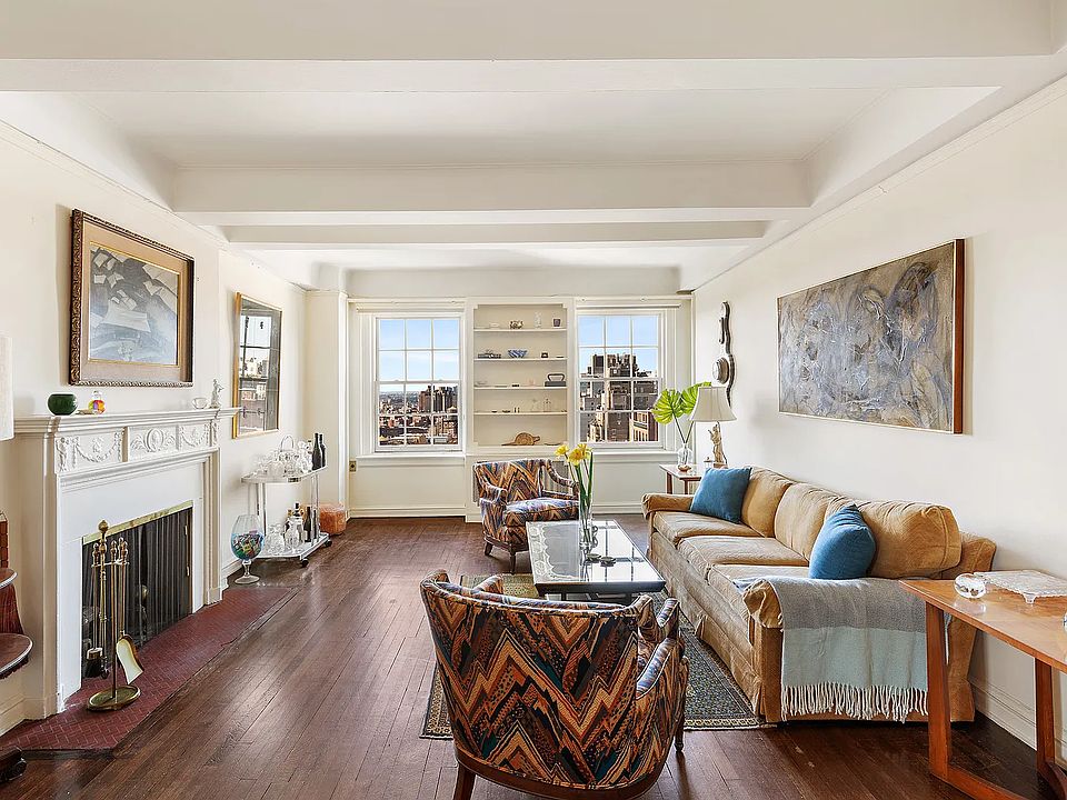 1st image of 51 5th Ave APT 17A