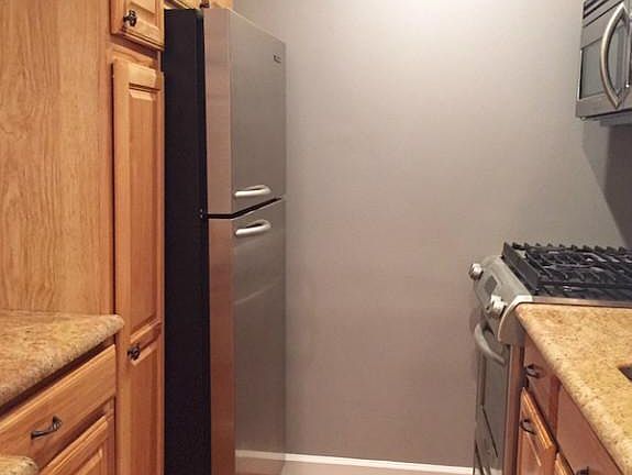 3rd image of 72 President St #2