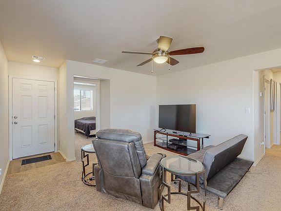 5th image of 2343 Isabella Ln