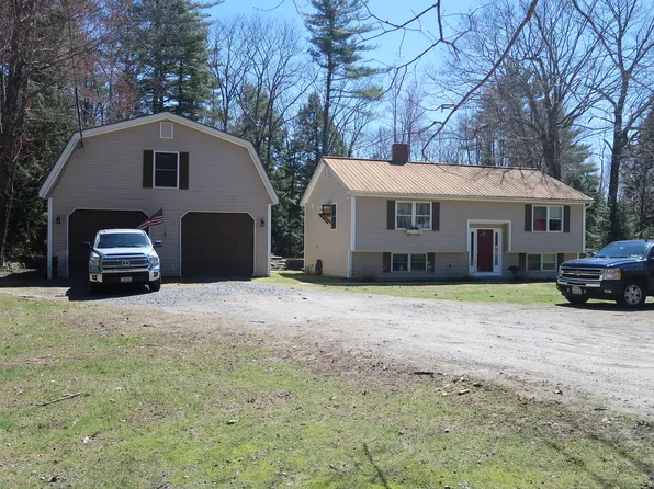 121 Wings Mills Road, Readfield, ME 04355