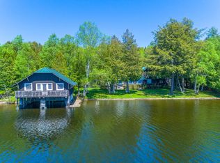 22 Deer Path Ln, Saranac lake, NY 12983