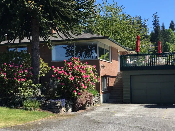 945 3rd St #1, Mukilteo, WA 98275