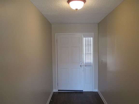 3rd image of 2993 Tunica Trl