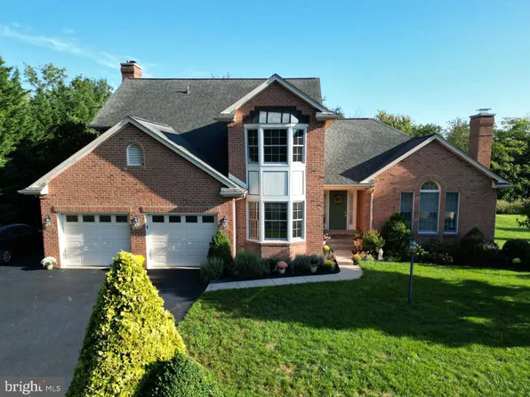 6670 Springhill Dr, Frederick, MD 21702