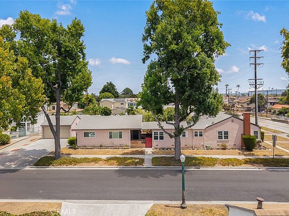 5th image of 721-723 W Hellman Ave