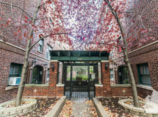 630 1/2 W Arlington Pl #99TH, Chicago, IL 60614