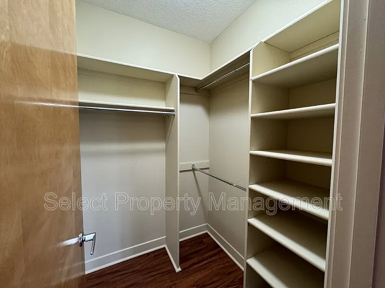 12134 Fairway Winds Ct — Photo 36
