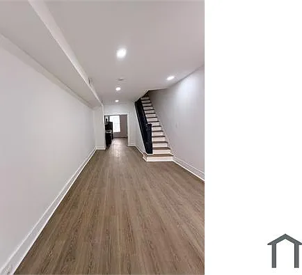 820 N Streeper St — Photo 2