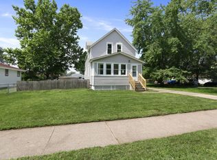 7120 Delaware St, Merrillville, IN 46410