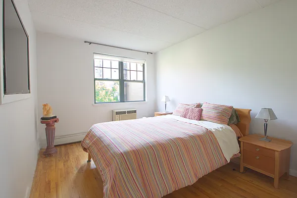 Rented by Compass | media 17