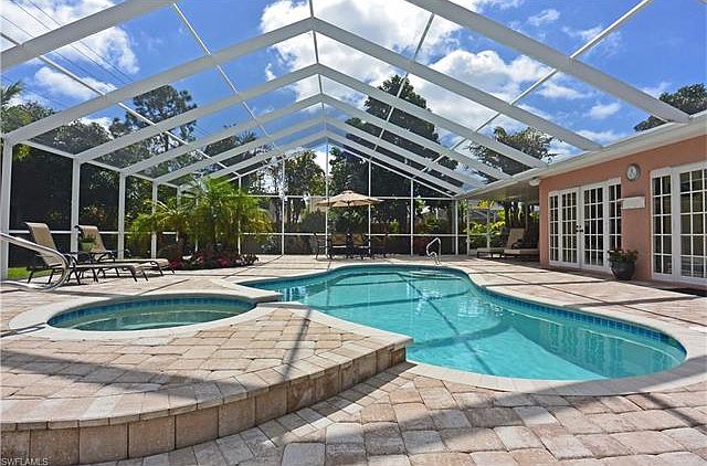 1st image of 1800 Alamanda Dr