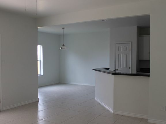 3rd image of 2249 Basswood St