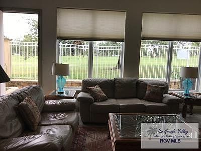 2nd image of 800 Sunset Dr APT B8