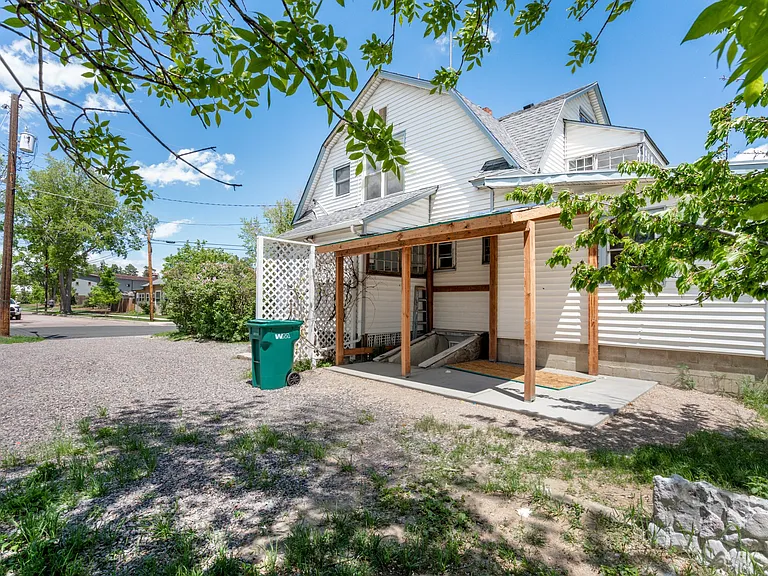 1230 Glen Ave — Photo 36