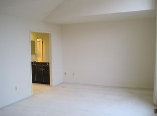 1833 Jeffersonian Dr, Vienna, VA 22182