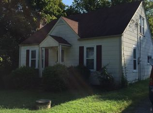 835 Robin Ave, Winston Salem, NC 27106