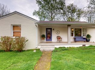 807 3rd Ave, Fayetteville, TN 37334