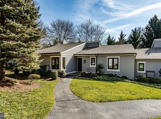 122 Chandler Dr, West Chester, PA 19380