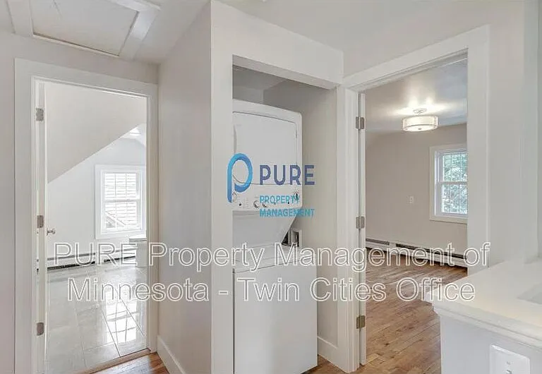 2549 Aldrich Ave S #2 — Photo 10