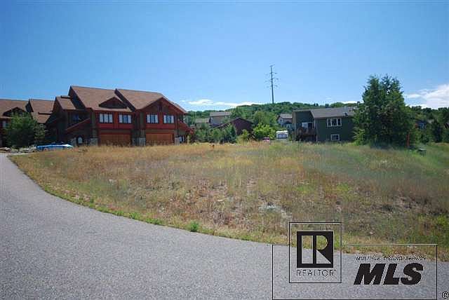 2nd image of 921 Paloverde Way