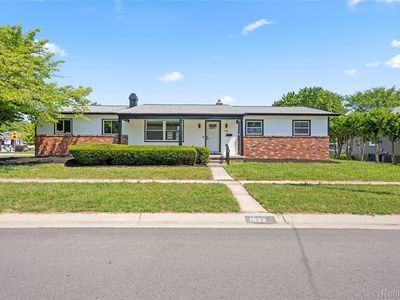 1525 Wells St, Port Huron, MI, 48060