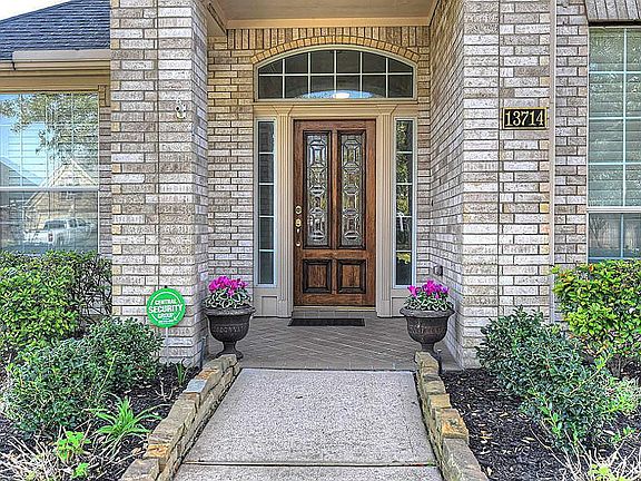 2nd image of 13714 Greenwood Manor Dr