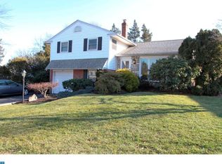 2224 Winding Way, Broomall, PA 19008