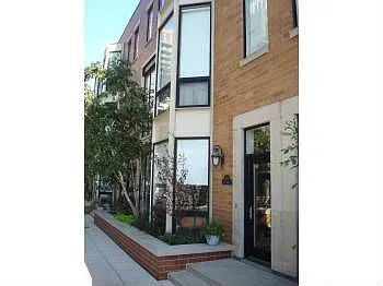 671 W Wayman St #35 photo 1