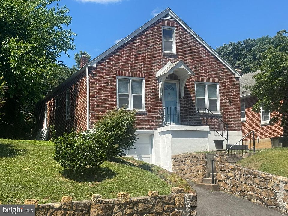 1st image of 1014 Kent Ave