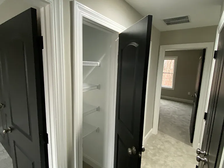 47 Emanuel Ct — Photo 7