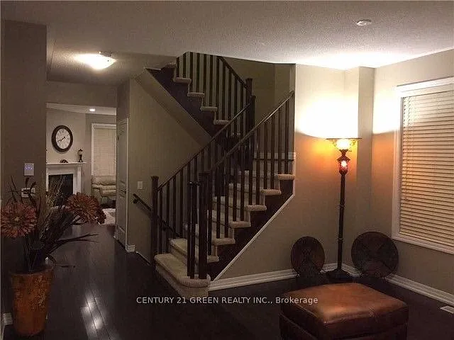 37 Aird Ct — Photo 12