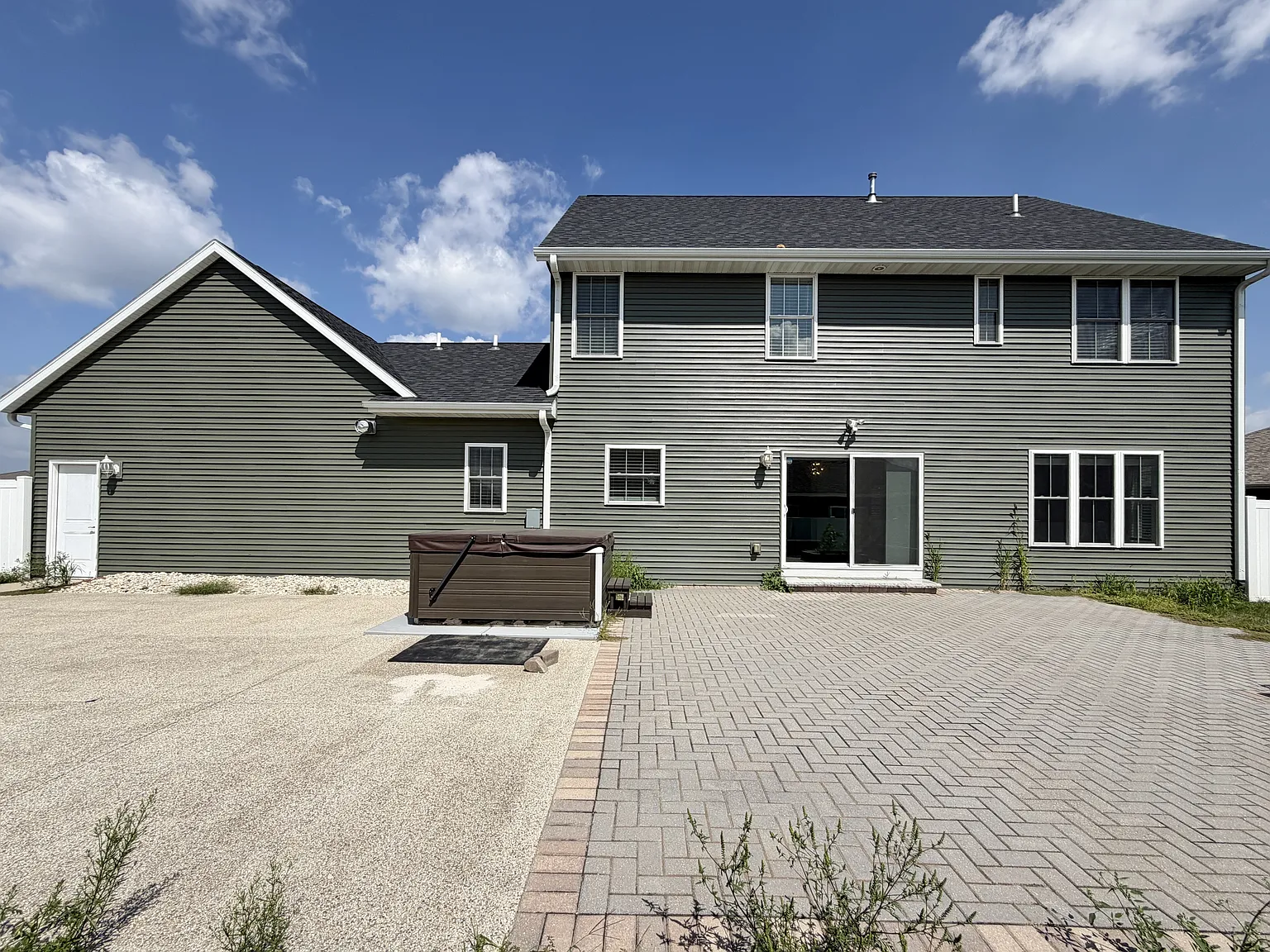 3184 Warbler Ct - 1 — Photo 4