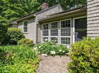 8 Wheelock Rd, Wayland, MA 01778