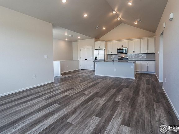 3rd image of 1820 Iron Wheel Dr #6