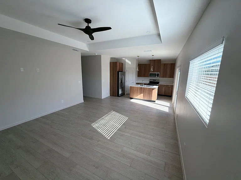 3317 Duke Ave #1 — Photo 2