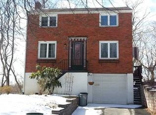 111 Roberta Dr, Pittsburgh, PA 15221